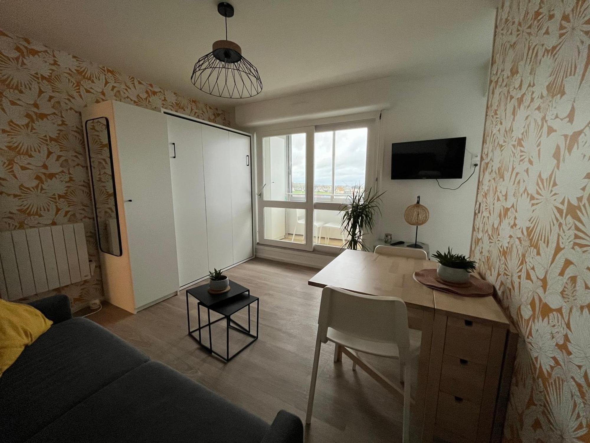 Studio 22 - Coucher De Soleil & Vue Mer Courseulles-sur-Mer Bagian luar foto